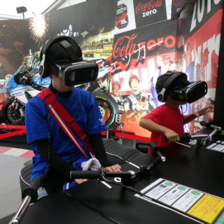 鈴鹿　VR 走行体験
