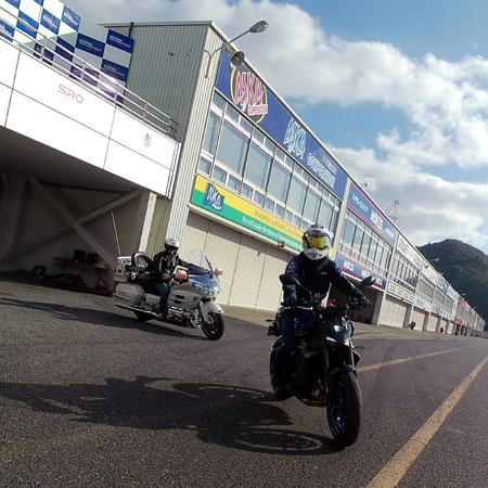 岡山国際サーキット　体験走行