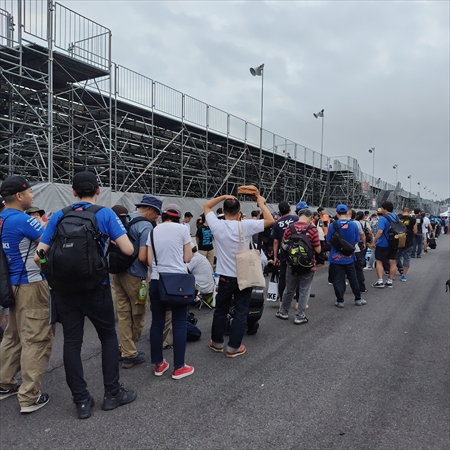 MotoGP　ピットウォーク