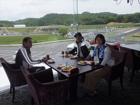 岡山国際サーキット　レストラン